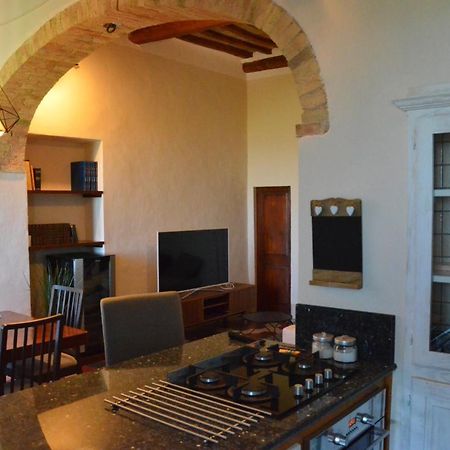 La Terrazza Sull'Alba Apartment Montalcino Bagian luar foto