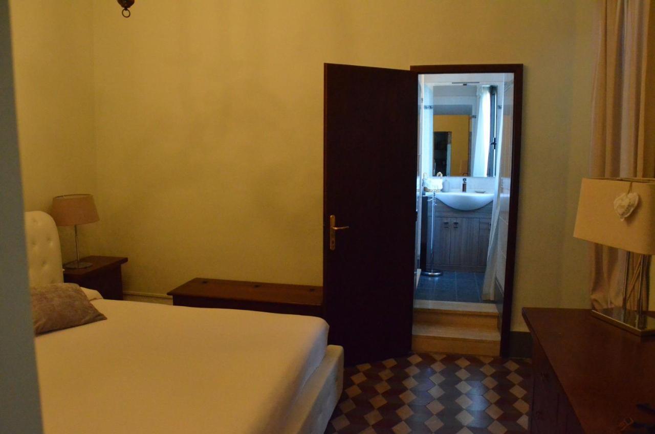 La Terrazza Sull'Alba Apartment Montalcino Bagian luar foto